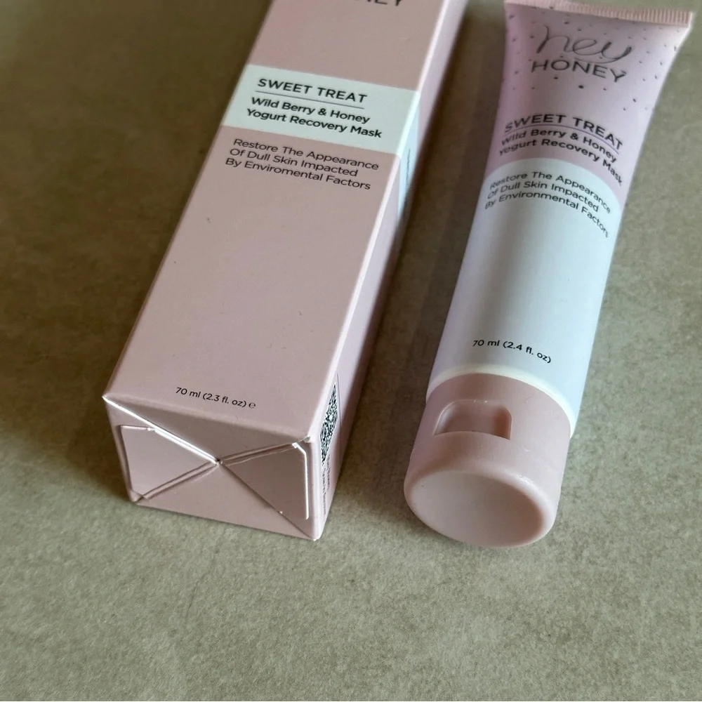 Hey Honey Sweet Treat Wild Berry & Honey Yogurt Recovery Mask